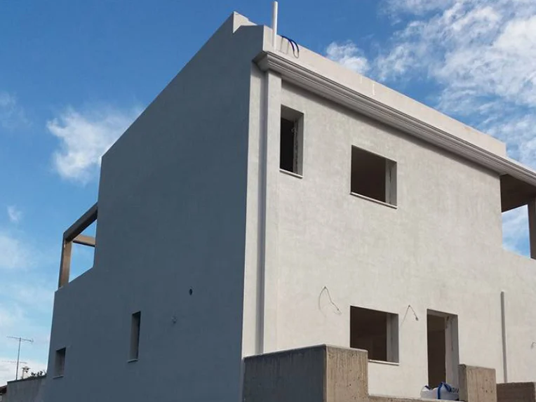 Εξωτερική Θερμομόνωση Στο Πόρτο Ράφτη